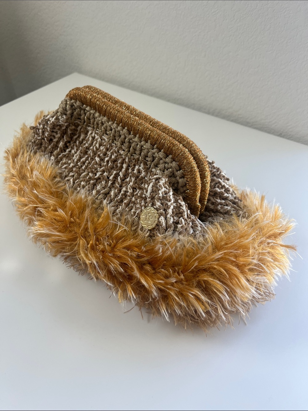 Miss Polyplexi Knitted Faux-Fur Trim Clutch Wristlet in Camel